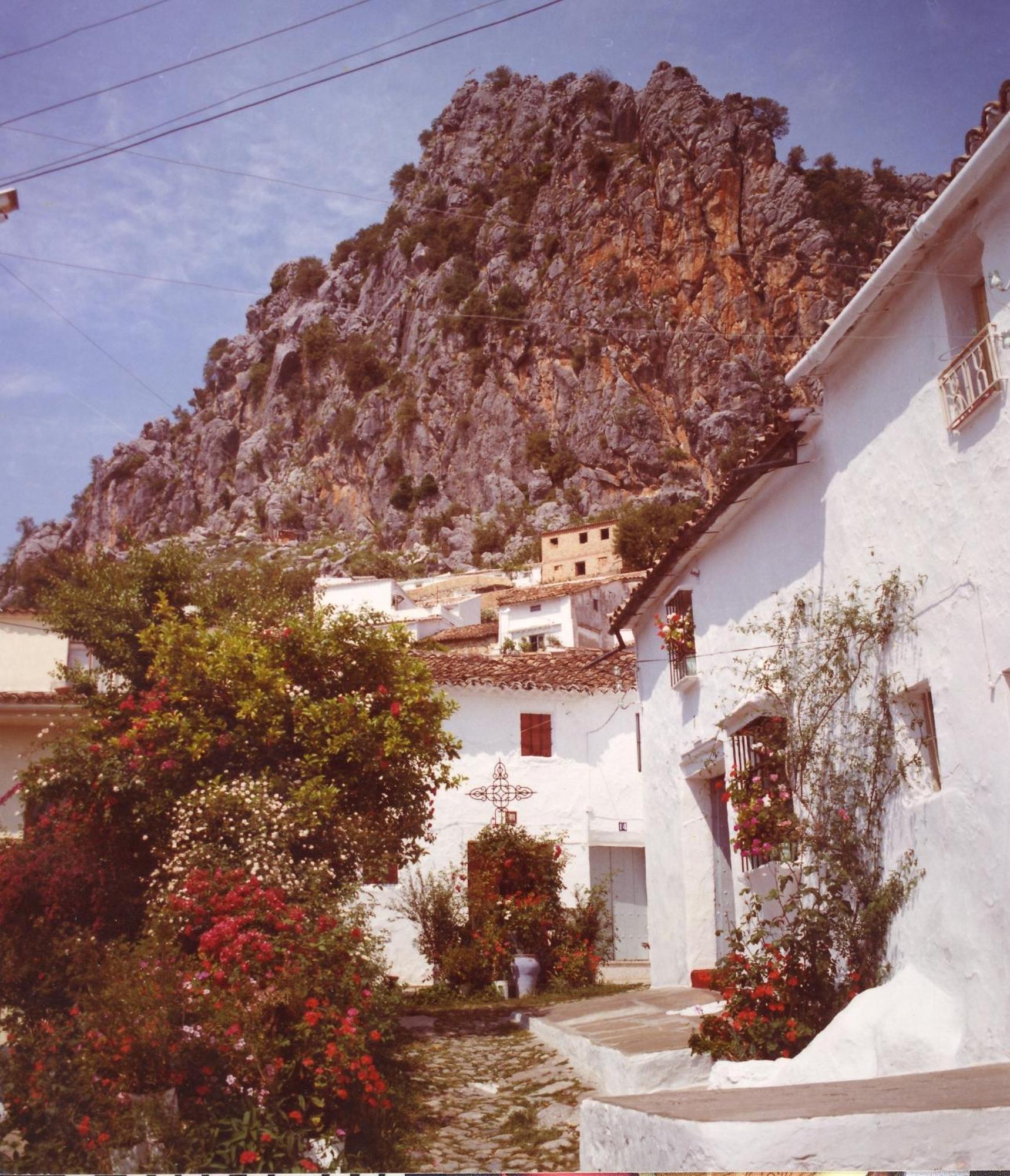 Casa Rural La Fresneda Ubrique Exterior foto