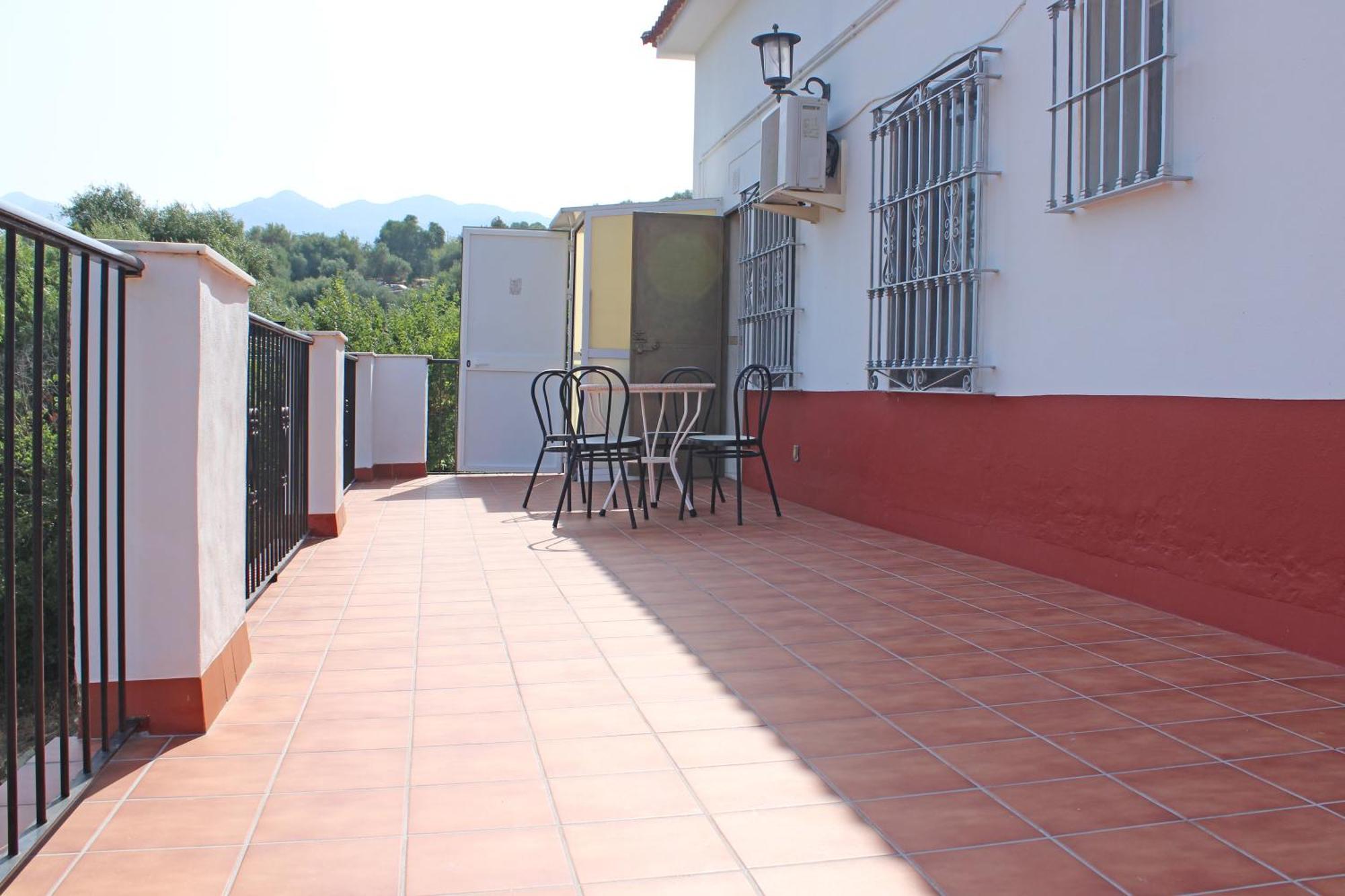 Casa Rural La Fresneda Ubrique Exterior foto